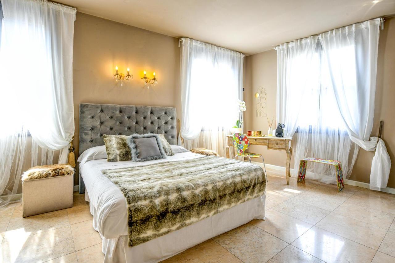 Prestige Suite Sirmione Exterior foto